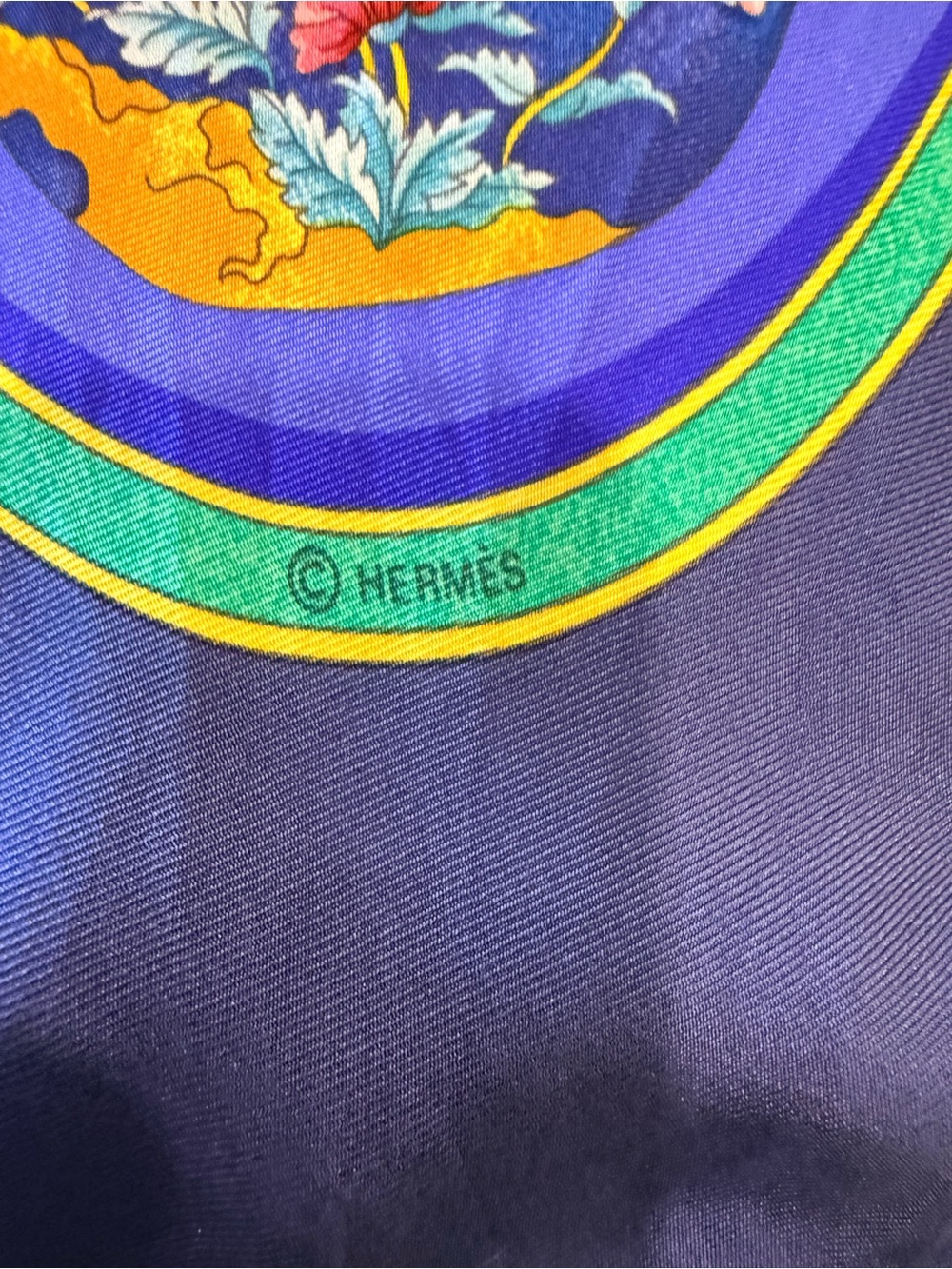 Hermes Qu’importe Le Flacon Silk Scarf - Picture 6 of 9